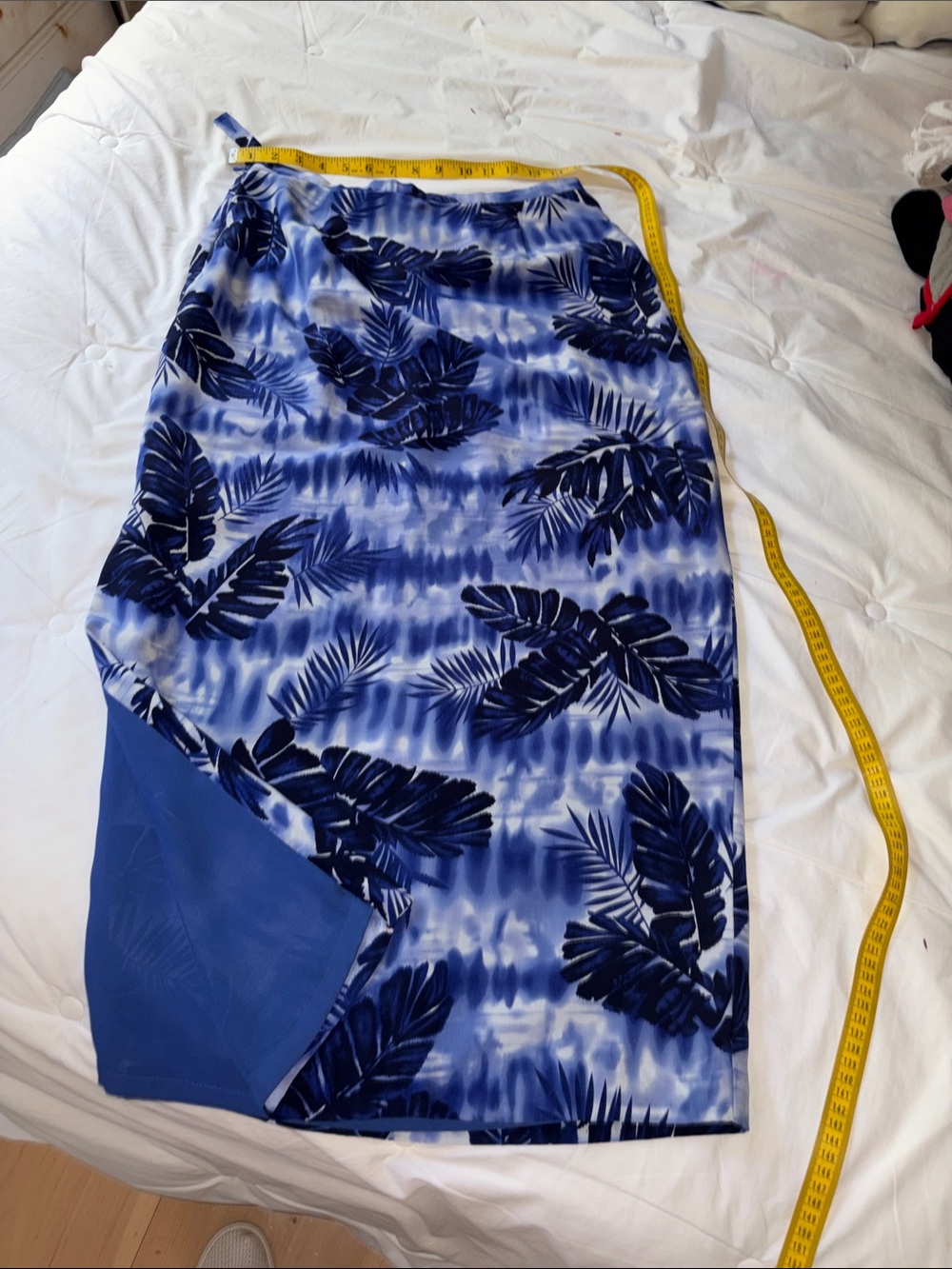 Source Unknown Blue Tropical Leaf Maxi Skirt